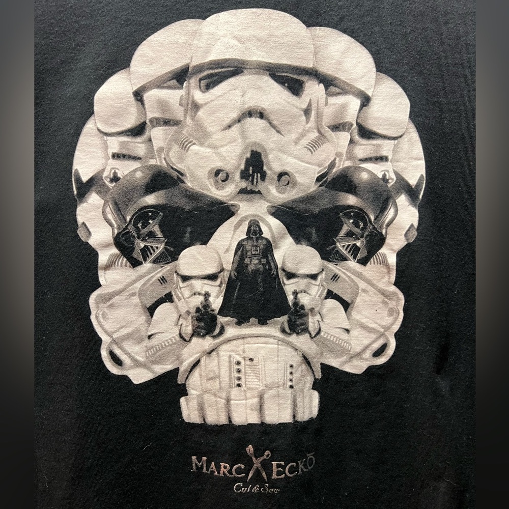 Marc Ecko Cut & Sew Star Wars Darth Vader dark side skull T shirt size small